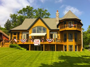 24403 N Woodland Ave, Cary, IL 60013