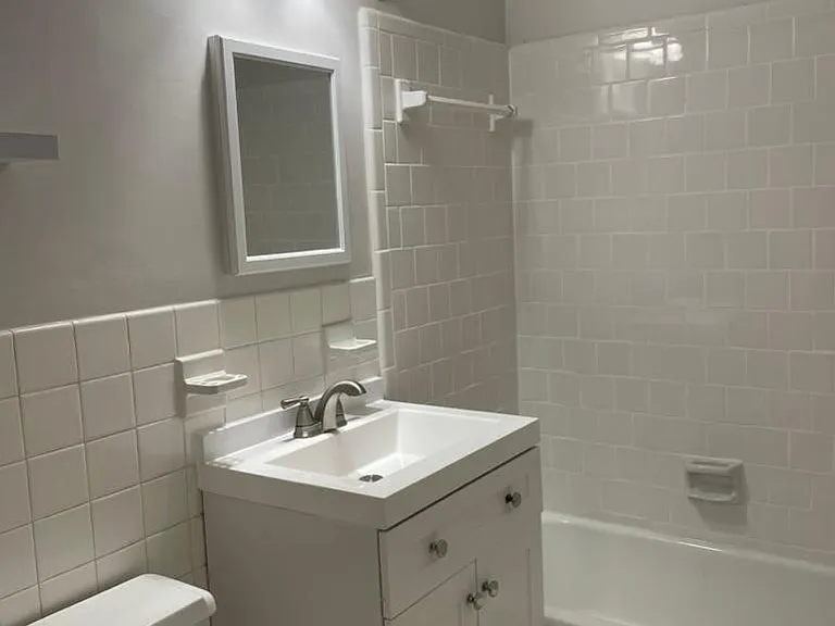 10649 Weymouth St #2 — Photo 16