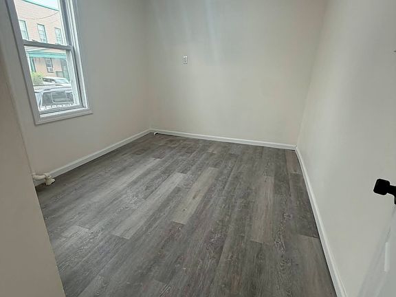 5th image of 204 Duncan Ave #1A
