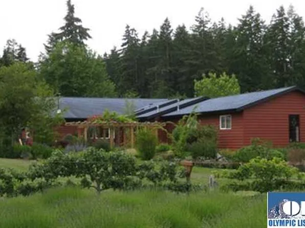 313 Applegate Ln, Sequim, WA 98382