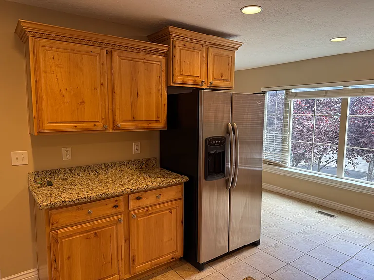 1361 E Mossy Springs Ln — Photo 6