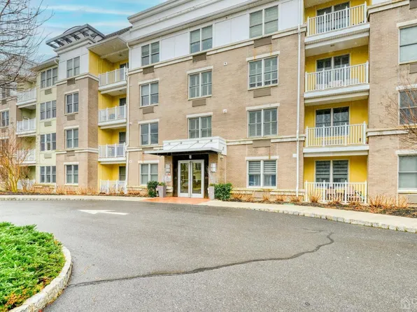 55 Melrose Ter APT 406, Long Branch, NJ 07740