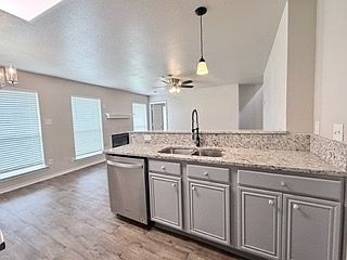 3rd image of 314 California Dr