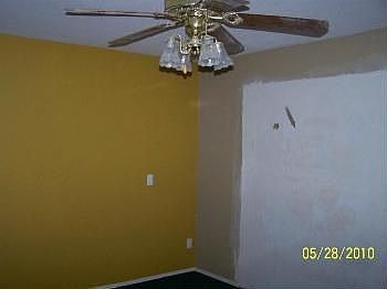 4th image of 9526 E Juanita Ave