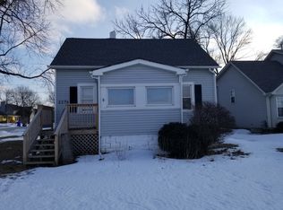 2276 Manchester Rd, Wheaton, IL 60187