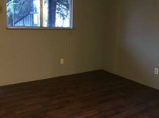 9219 SE Stark St #2, Portland, OR