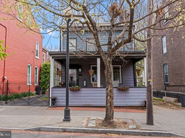 992 Lamberton St, Trenton, NJ 08611