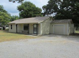 520 Dunaway Ln, Azle, TX 76020