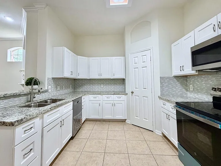 2710 Grants Lake Blvd #K2 — Photo 7
