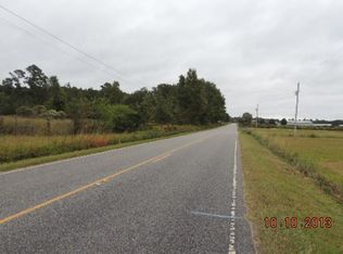 550 Howell Rd, Saint Pauls, NC 28384