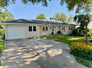 1006 Highland Ave, Red Oak, IA 51566