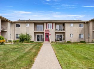 9993 Allen Pointe Dr, Allen Park, MI 48101
