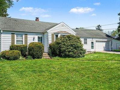 109 W Walker St, Rolling Prairie, IN, 46371