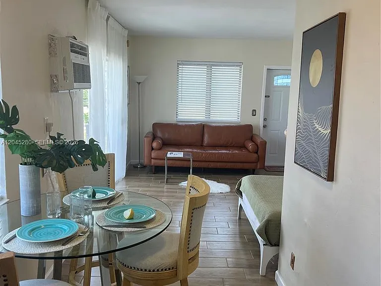 7720 Harding Ave #8 — Photo 8