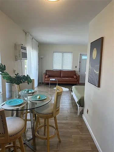 7720 Harding Ave #8 Photo 1 7720 Harding Ave #8 Photo 1