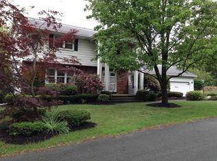 19 Schalren Dr, Latham, NY 12110