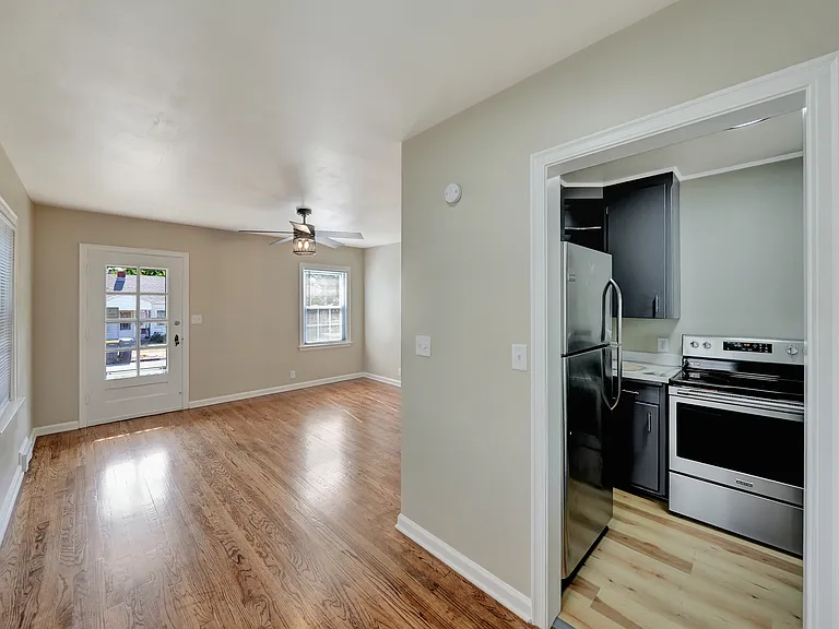 3534 B St — Photo 4