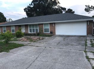2518 Summer Tree Rd E, Jacksonville, FL 32246