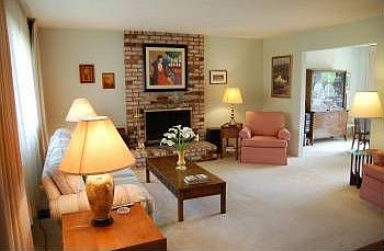 2nd image of 879 Patricia Way