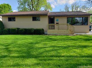 1256 W Grove St, Galesburg, IL 61401