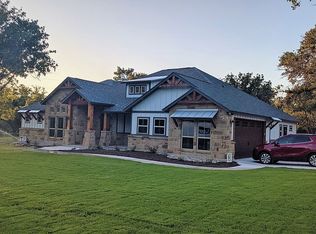 1219 Morning Glory Ln, Adkins, TX 78101