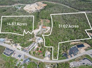 Oakwood Ln, Lake Ozark, MO 65049