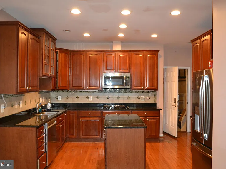 8560 Barrow Furnace Ln — Photo 12