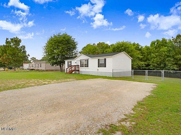 2nd image of 211 Devonshire Drive