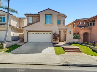 7124 Forest Glen Dr, Huntington Beach, CA 92648