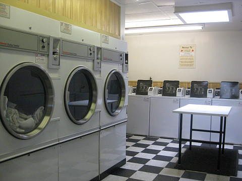 5th image of 558 E Avenue J. Apt D
