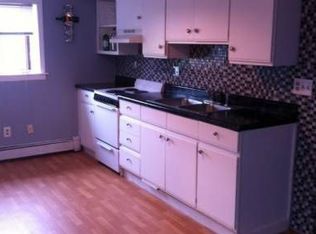 10 Carver St #3, Pawtucket, RI 02860