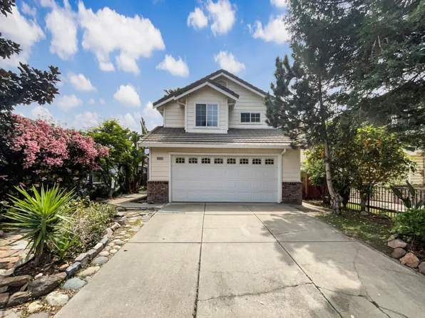 8896 Gemwood Way, Elk Grove, CA 95758