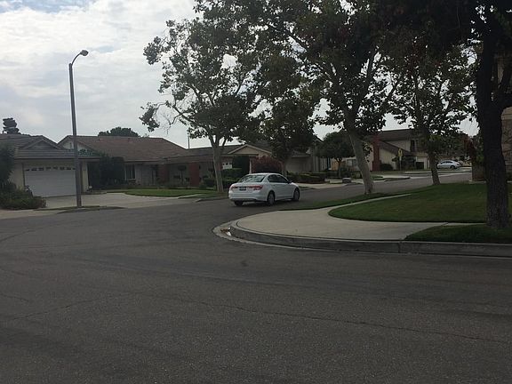 Super Quite Neighborhood