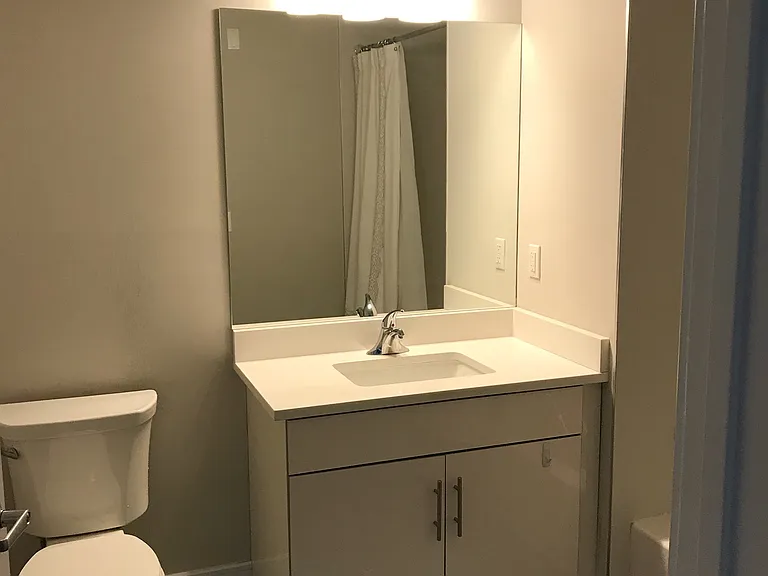 461 Palisades Blvd #306 — Photo 5