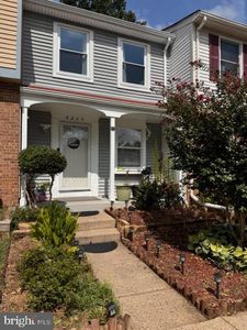 8264 Crestmont Cir, Springfield, VA, 22153