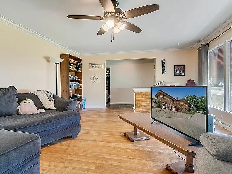 809 N Alpine Rd — Photo 9