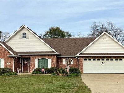 135 Lancelot Dr, Mansura, LA, 71350
