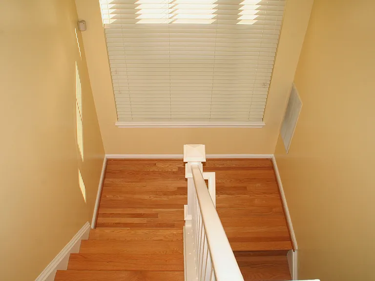 9135 Stonegarden Dr — Photo 45