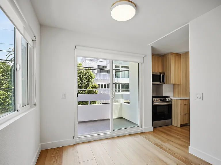 1841 Sawtelle Blvd — Photo 10