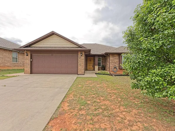 422 Tecumseh Meadows Ct, Norman, OK 73069