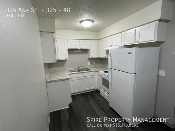 325 Ash St APT 8, Carlisle, IA 50047