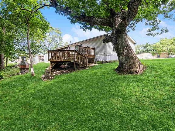 2nd image of 7368 NE Berwick Dr #15