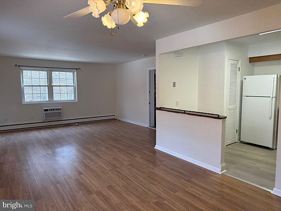 5th image of 512 Stidman Dr APT D3