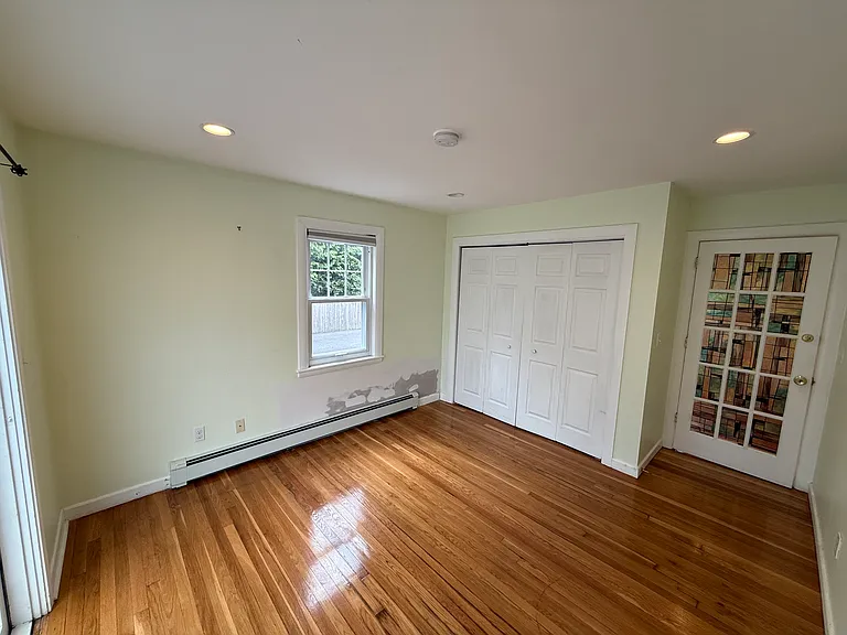 18 Pine St #1 — Photo 16