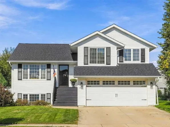 1436 Dickenson Ln, Iowa City, IA 52240