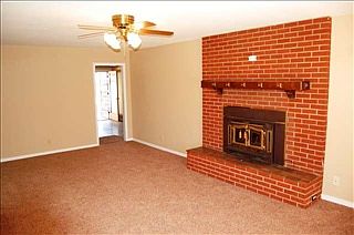 2nd image of 1601 W Tilden St