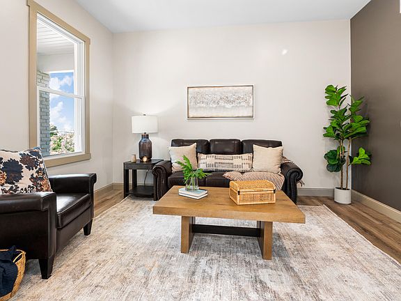 5th image of 1023 Park Ave