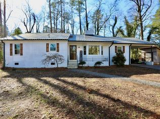 261 E Old Plank Rd, Robbins, NC 27325