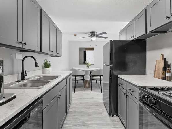 Ridgebrook Apartments