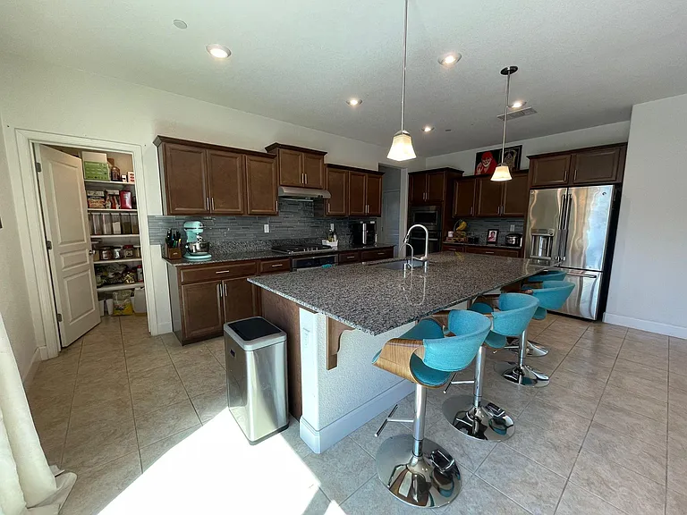 1323 Cow Ct — Photo 9